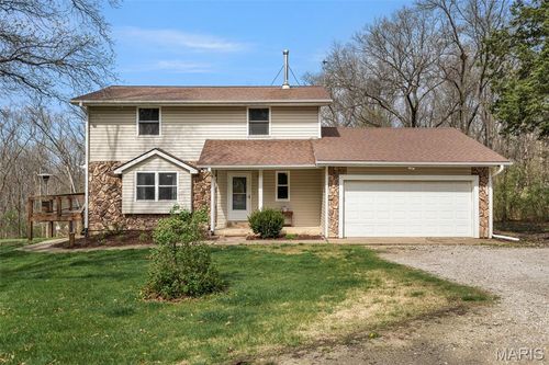 25111 Schuetzenground Rd, Warrenton, MO, 63383-7127 | Card Image