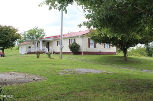 1704 Balls Chapel Rd, Rose Hill, VA, 24281-8236 | Card Image