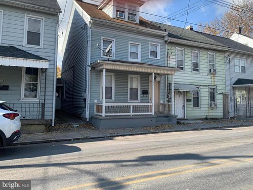 121 N 12th St, LEBANON, PA, 17046-4925 | Card Image