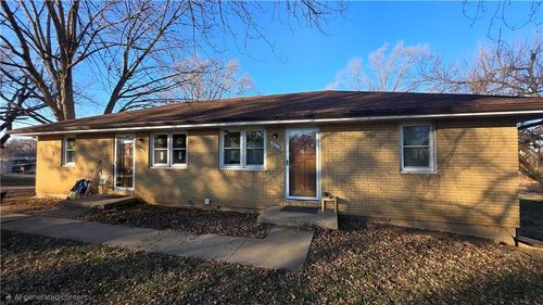 302-300-302 Hazel St, Buckner, MO, 64016-9573 | Card Image