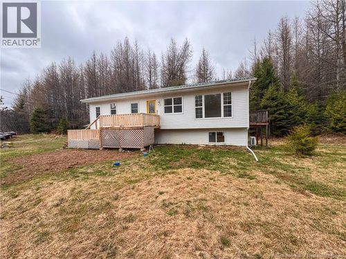 90 Weston Rd, Weston, NB, E7K1A2 | Card Image