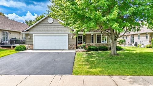 1404 3rd St Se, New Prague, MN, 56071-2474 | Card Image