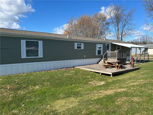 744 Galloway Dr, Valencia, PA, 16059-2610 | Card Image