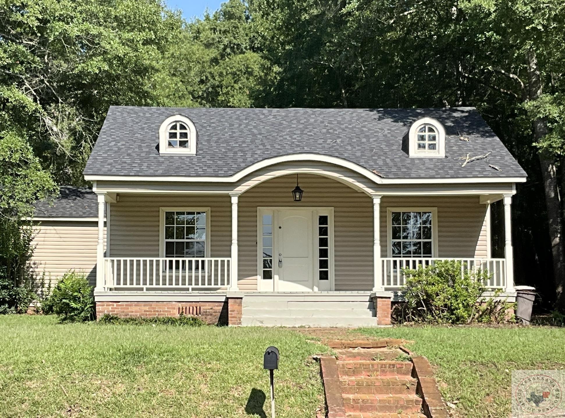 Louise St, Atlanta, TX 75551 #1
