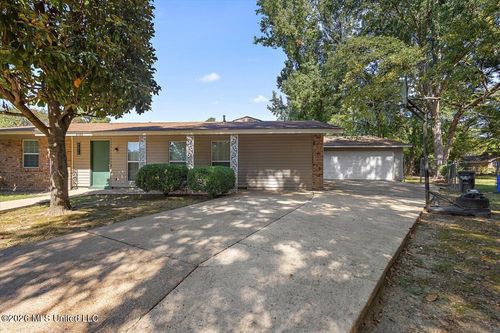 6588 Johnson Pl, Jackson, MS, 39213-3023 | Card Image