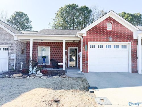 316 Santana Dr, Athens, AL, 35611-2385 | Card Image