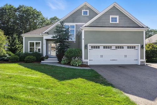 23-23 Rockwood Ln, Upton, MA, 01568-1692 | Card Image