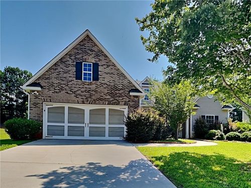 1012 Levista Dr, Locust Grove, GA, 30248-7076 | Card Image