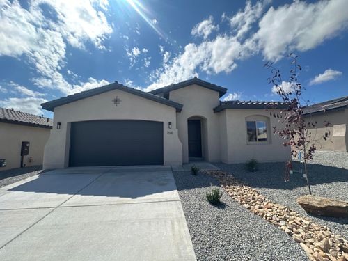 1541 Valle De Colores St Nw, Los Lunas, NM, 87031-9158 | Card Image