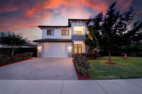 9220 Sw 170th St, Palmetto Bay, FL, 33157-4574 | Card Image