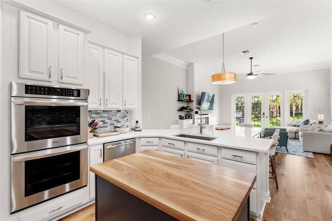 11425 Claymont Cir, House other with 5 bedrooms, 4 bathrooms and null parking in Windermere FL | Image 10