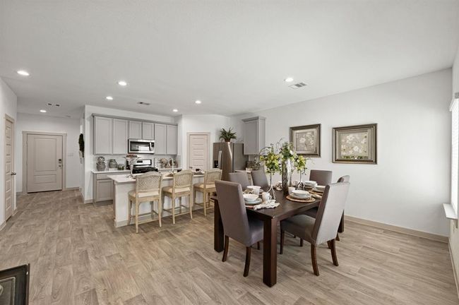 31 Desert Spring Ln, House other with 4 bedrooms, 3 bathrooms and null parking in Manvel TX | Image 8