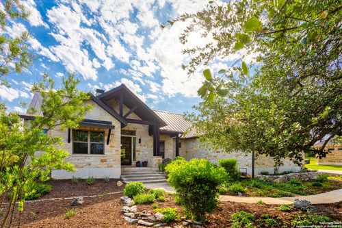 1257 Magnum, New Braunfels, TX, 78132-2927 | Card Image