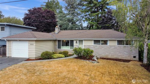 18938 34th Ave S, SeaTac, WA, 98188-5237 | Card Image