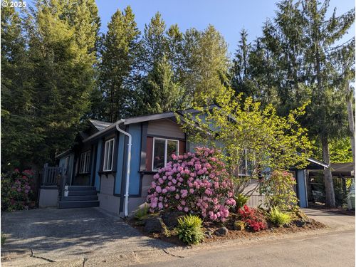 12d-25222 E Welches Rd, Welches, OR, 97067-9747 | Card Image