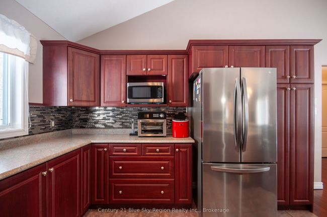 512 Big Moose Rd, House other with 3 bedrooms, 2 bathrooms and 8 parking in Corbeil ON | Image 12