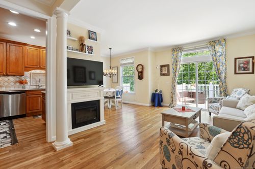 154-154 Hunter Dr, Litchfield, CT, 06759-2806 | Card Image