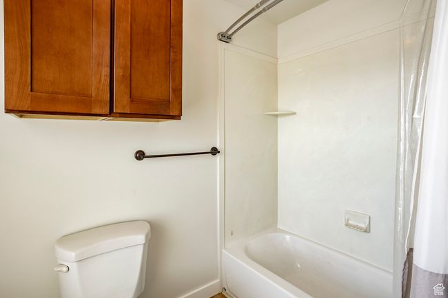 4043 E Oakland Hills Dr, Townhouse with 4 bedrooms, 4 bathrooms and 2 parking in Eagle Mountain UT | Image 21