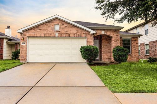 13118 Crescent Manor Ln, Houston, TX, 77072-5671 | Card Image