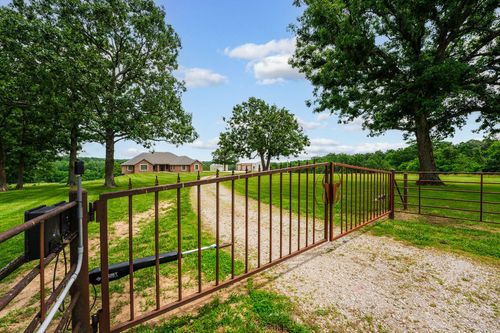 10780 State Highway Kk, Marshfield, MO, 65706-9006 | Card Image