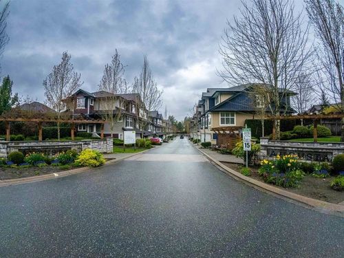66-18199 70 Ave, Surrey, BC, V3S2N9 | Card Image