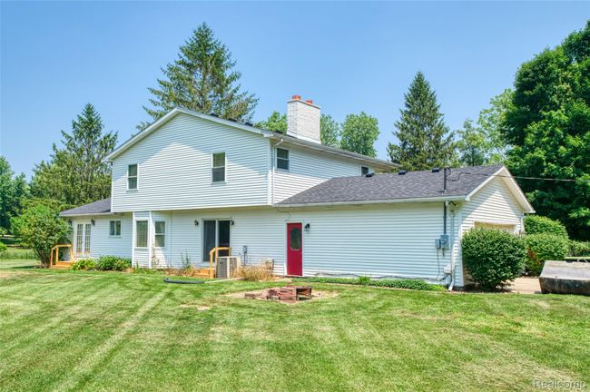 2+ car garage | Image 29