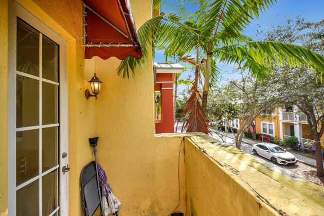 1910 Shoma Dr, Condo with 3 bedrooms, 4 bathrooms and null parking in Royal Palm Beach FL | Image 26