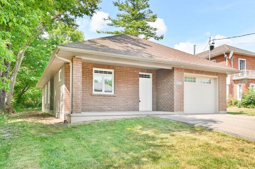 112 Rollins St, Madoc, ON, K0K2K0 | Card Image