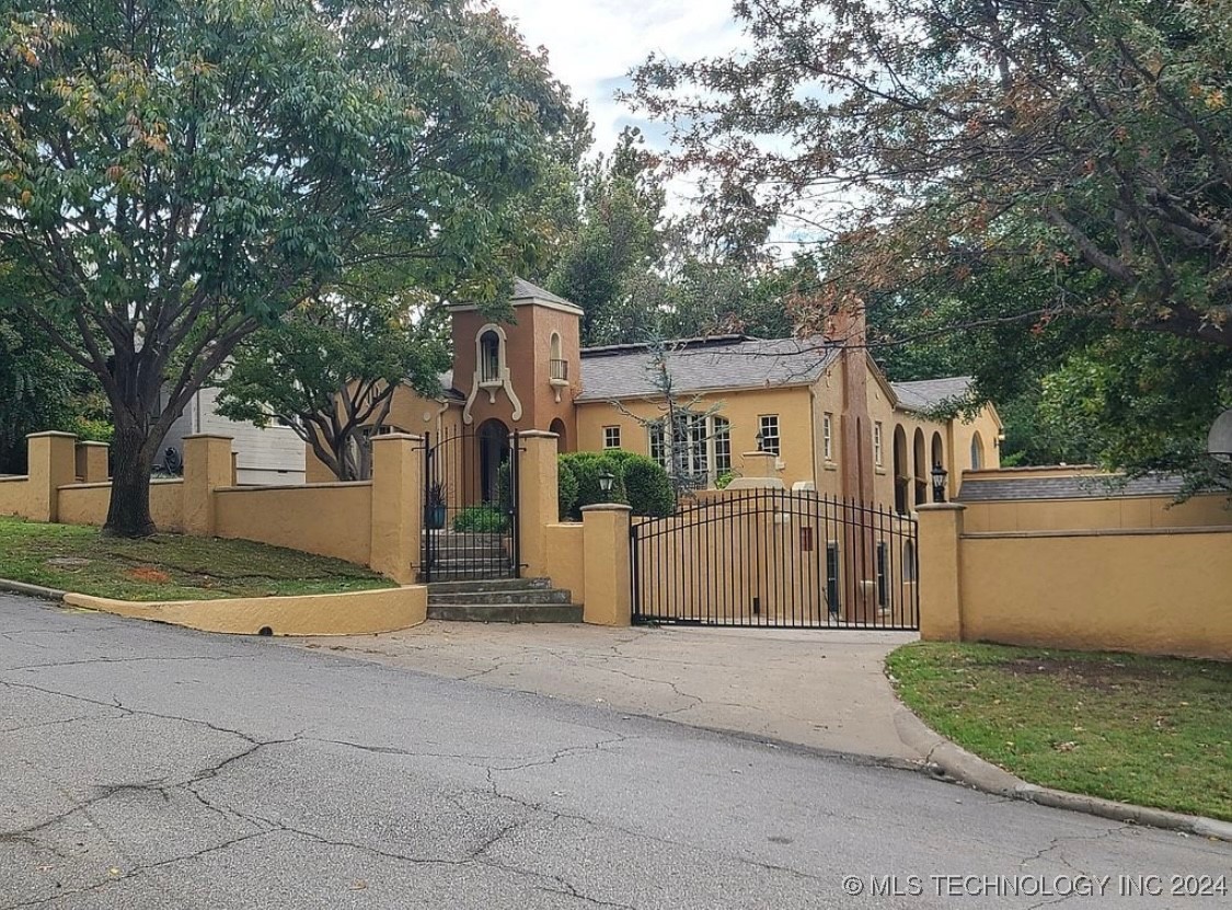 26th St, Tulsa, OK 74114