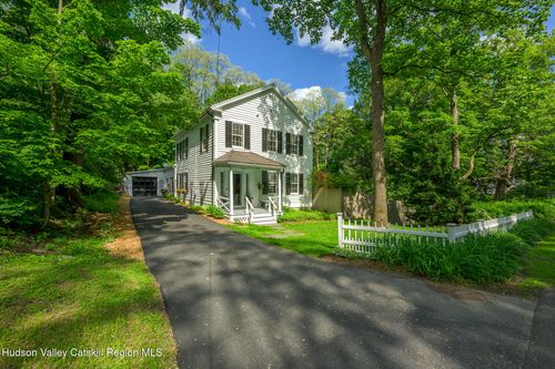 662 Albany Tpke, Old Chatham, NY, 12136-2312 | Card Image