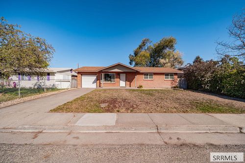 3665 E Samuel Street, Ammon, ID, 83404 | Card Image