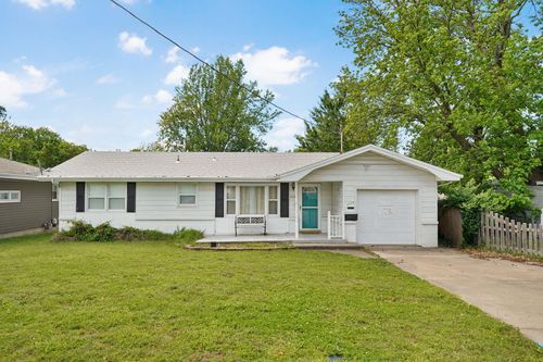2723 N Missouri Ave, Springfield, MO, 65803-1164 | Card Image