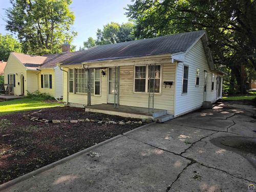 1506 Rural St, Emporia, KS, 66801-5546 | Card Image