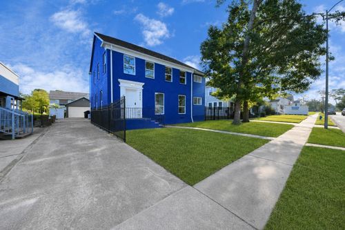 3217 Binz Street, Houston, TX, 77004 | Card Image