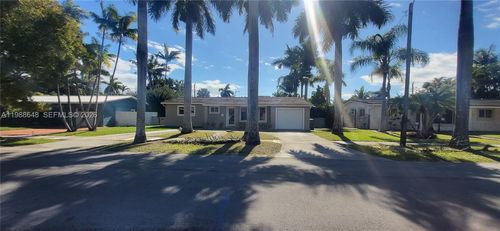 0-1016 Ne 5th St, Hallandale Beach, FL, 33009-3535 | Card Image