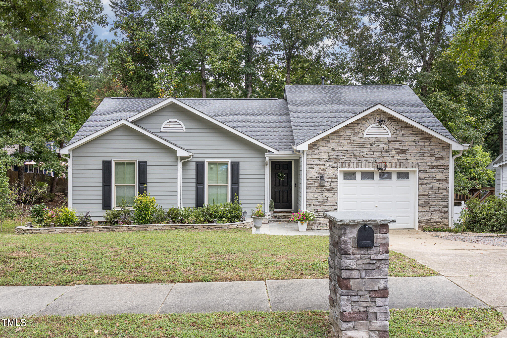 Bivens Dr, Raleigh, NC 27616
