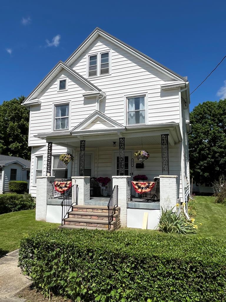 Walnut St, Elmira, NY 14901