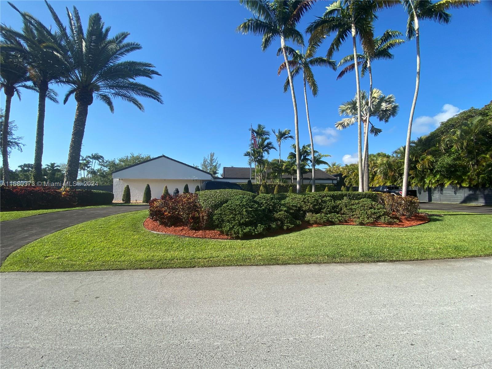 170th St, Palmetto Bay, FL 33157