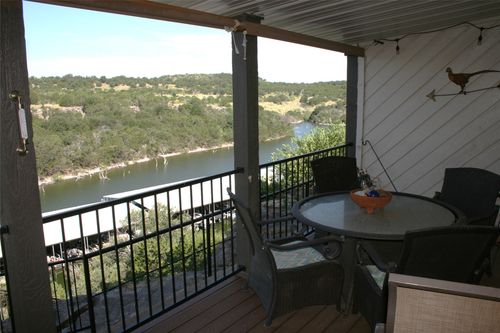 d101-3033 Hells Gate Loop, Strawn, TX, 76475-2379 | Card Image