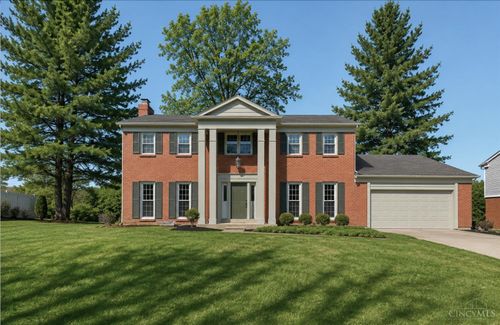 8365 Squirrelridge Drive, Sycamore Twp, OH, 45243 | Card Image