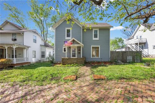 303 E Wea St, Paola, KS, 66071-1735 | Card Image