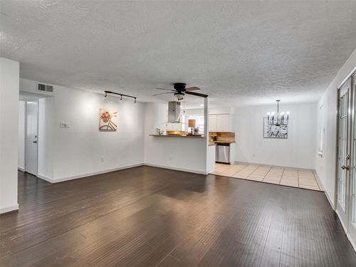 5703 Alvarado Dr, Houston, TX, 77035-5507 | Card Image
