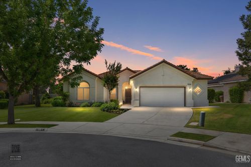 10104 Dutch Iris Dr, Bakersfield, CA, 93311 | Card Image