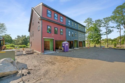 11-87 Neponset St, Canton, MA, 02021-2908 | Card Image