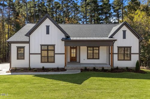 280 Stonewood Loop Ln, Henderson, NC, 27537-6497 | Card Image