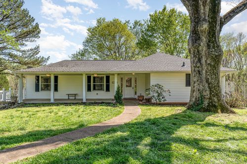 1029 Cumberland Heights Rd, CLARKSVILLE, TN, 37040-6907 | Card Image