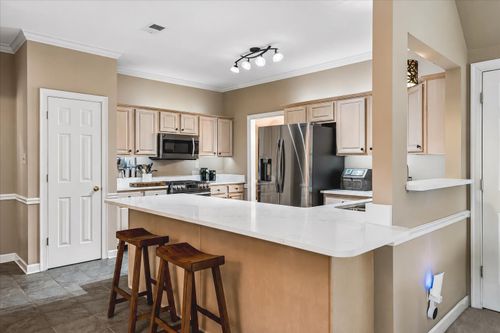 1851 Autumndale Dr, Cordova, TN, 38016-3500 | Card Image