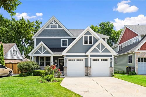 609 8th Ave, La Grange, IL, 60525-6709 | Card Image