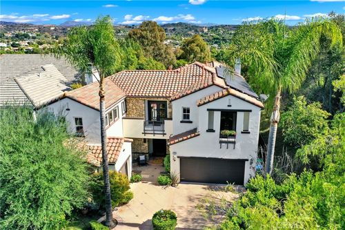 26 Peony Way, Coto De Caza, CA, 92679-5117 | Card Image