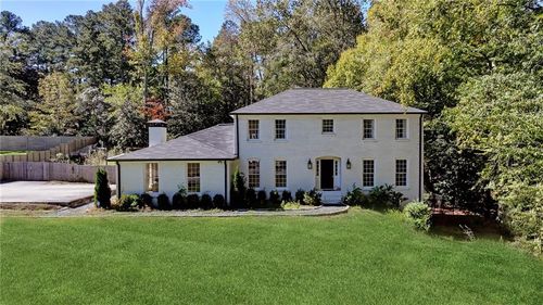 4570 N Elizabeth Ln Se, Atlanta, GA, 30339-5324 | Card Image